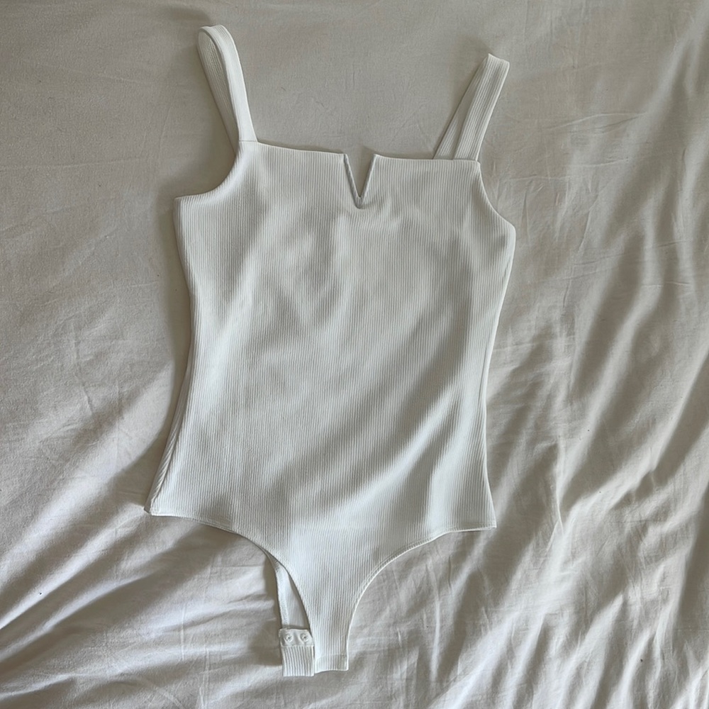 TCEC Cream Body Suit Size Medium NWT